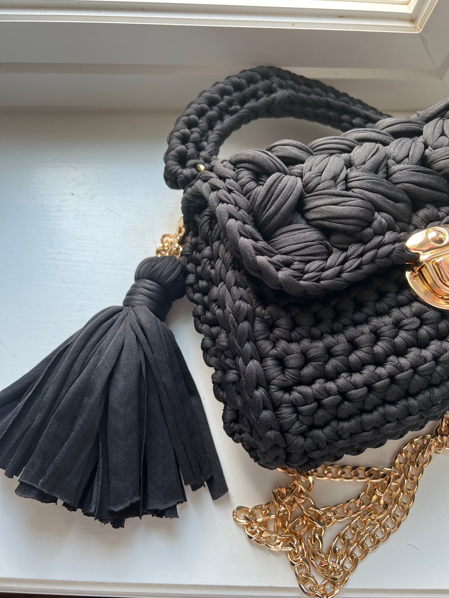 Handmade crochet t-shirt yarn handbags by Saint Bonnet in black