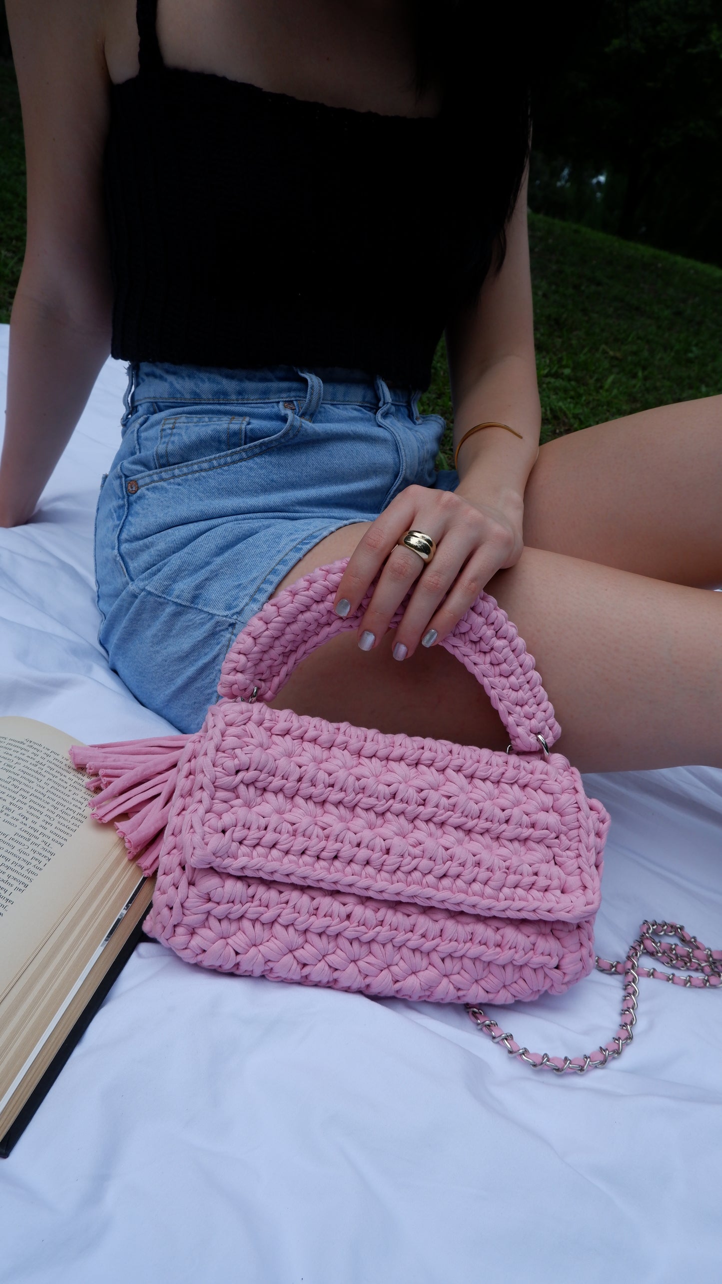 NYC Crossbody | Handmade Crochet T-shirt Yarn Bag